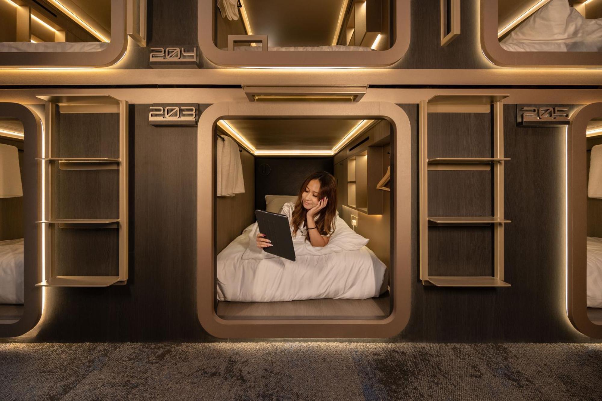 Cube Social Boutique Capsule Hotel At Boat Quay Singapore Eksteriør billede
