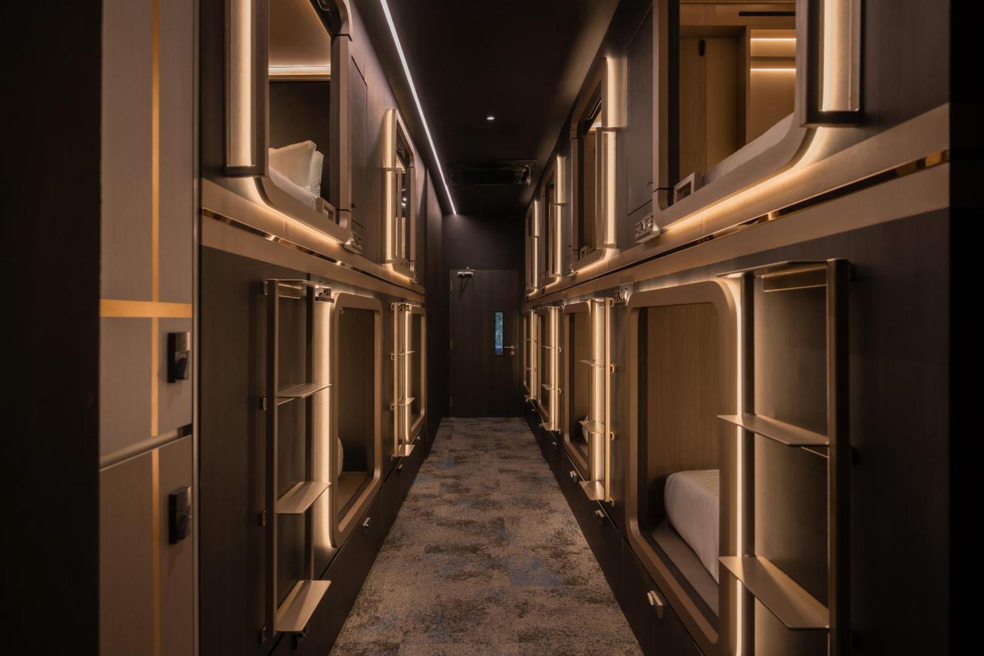 Cube Social Boutique Capsule Hotel At Boat Quay Singapore Eksteriør billede
