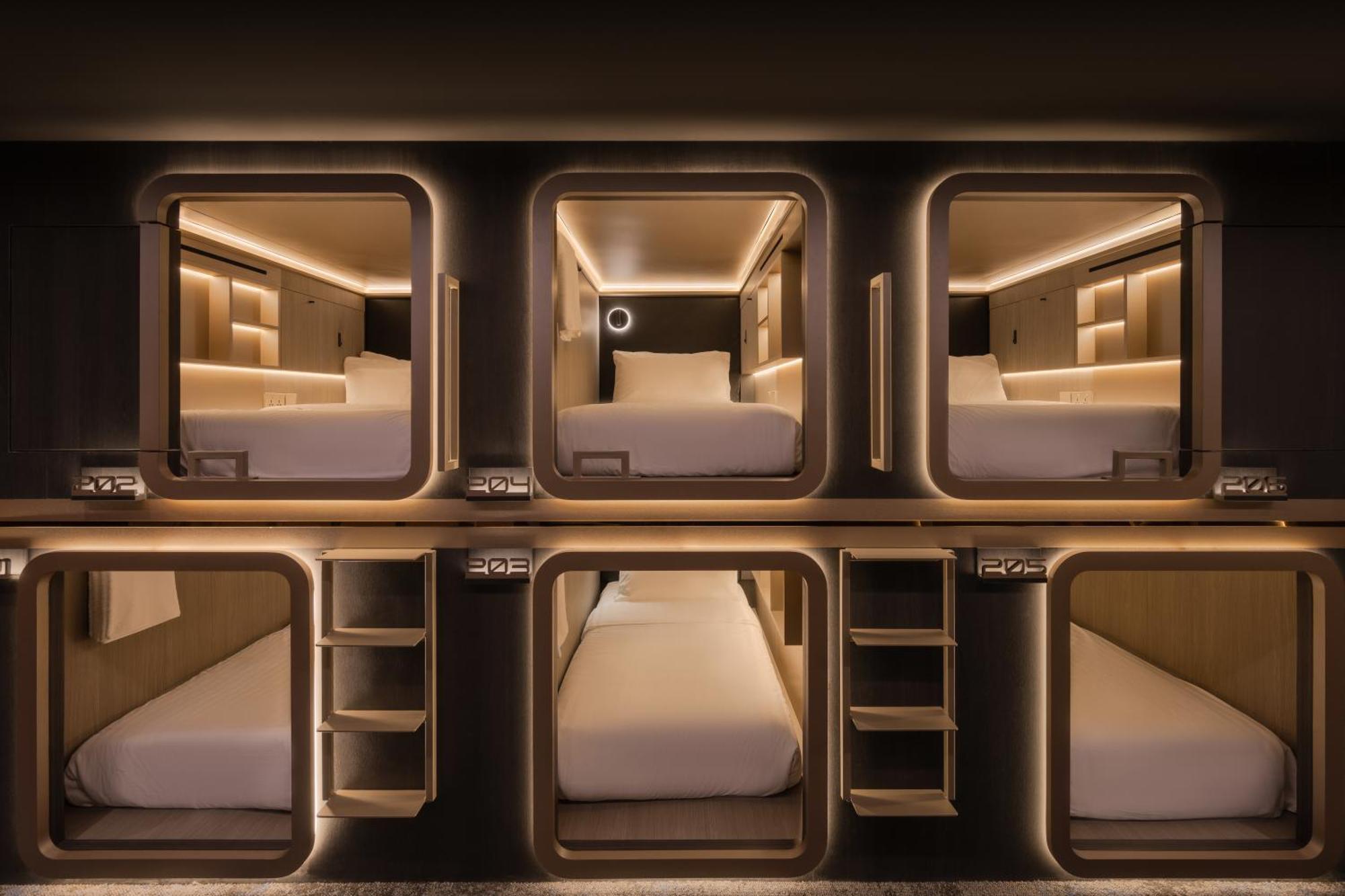Cube Social Boutique Capsule Hotel At Boat Quay Singapore Eksteriør billede