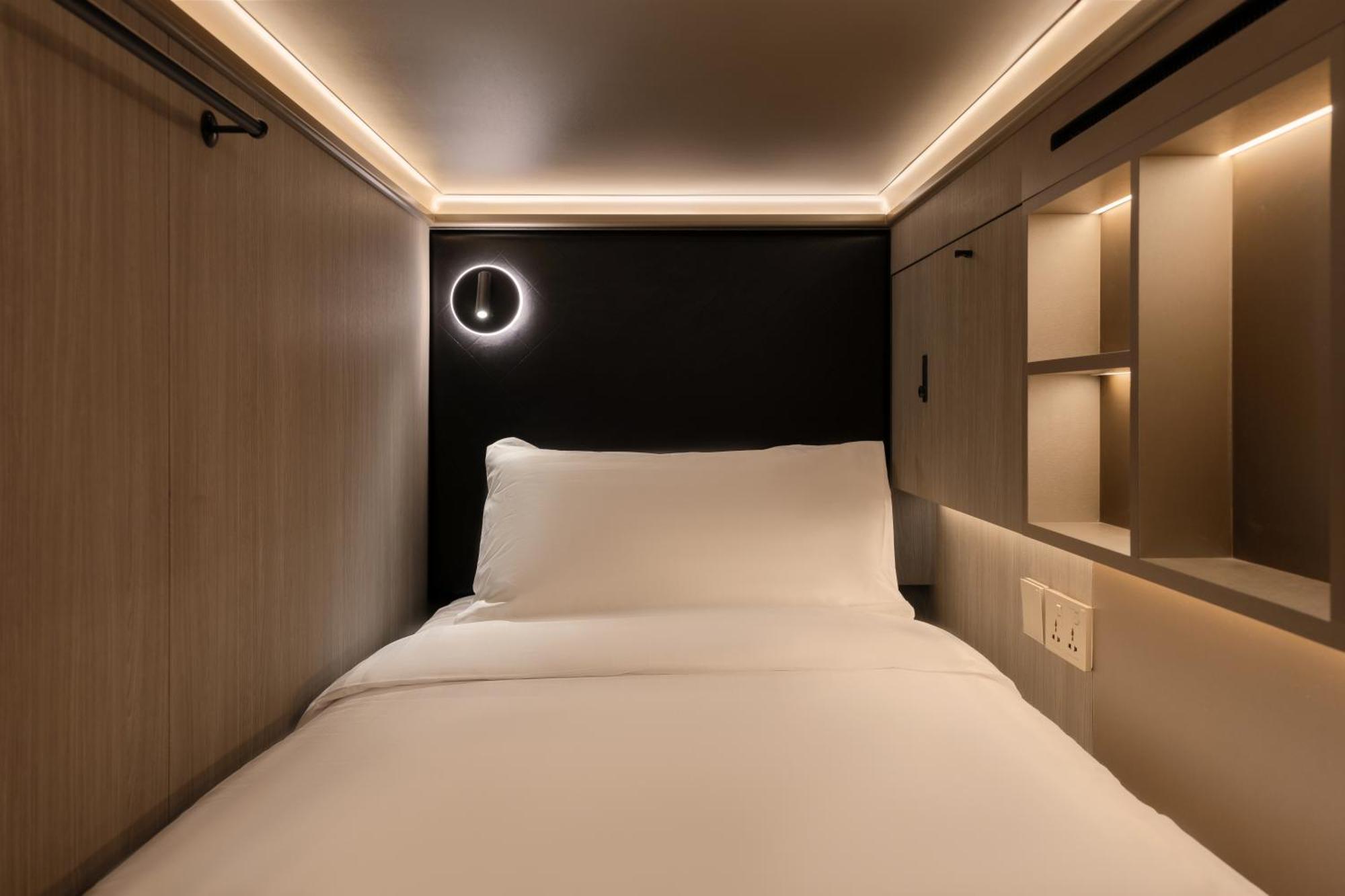 Cube Social Boutique Capsule Hotel At Boat Quay Singapore Eksteriør billede